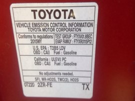 2015 TOYOTA COROLLA, RED, LE MODEL, 1.8L, AT.   Z25207